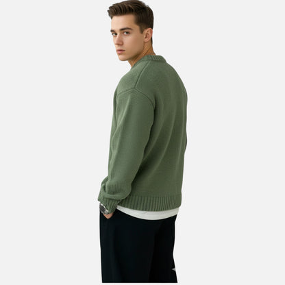 Sweater med rund hals og ribkanter i løs pasform til mænd