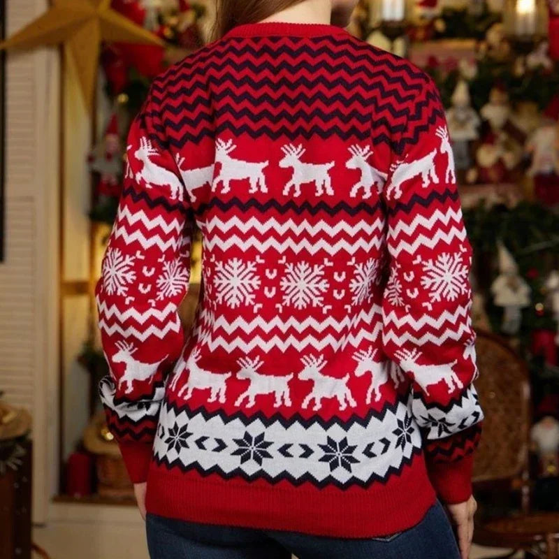 Julesweater dame med rensdyr og snefnug, rund hals og lange ærmer