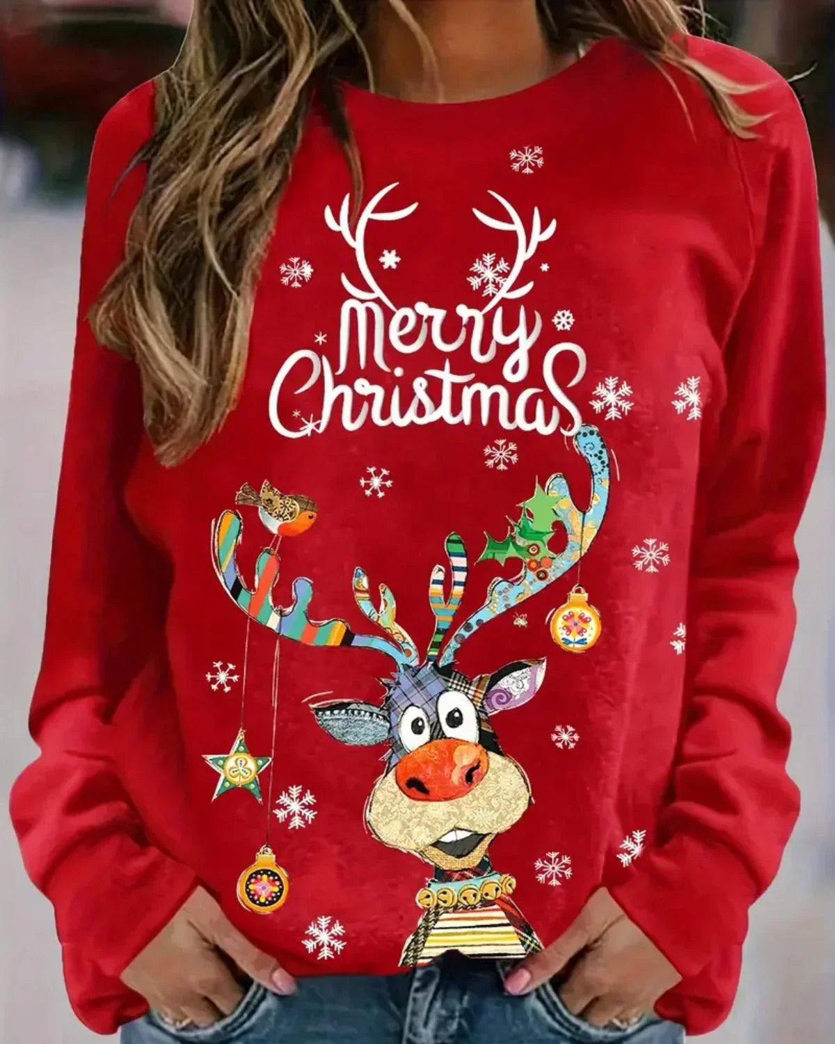 Julesweater dame med rensdyrprint, rund hals og raglanærmer