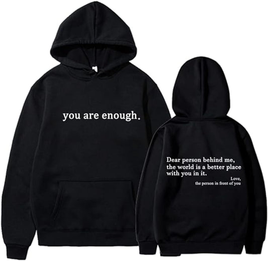 Hoodie til damer med tekstprint på ryggen og kængurulomme