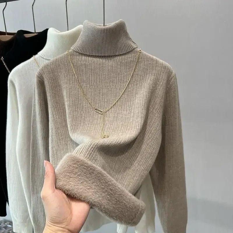 Ribstrikket sweater med rullekrave og varmt foer til damer