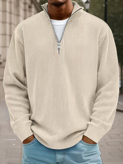 Ribbet sweater til mænd med halv lynlås, høj krave og løs pasform