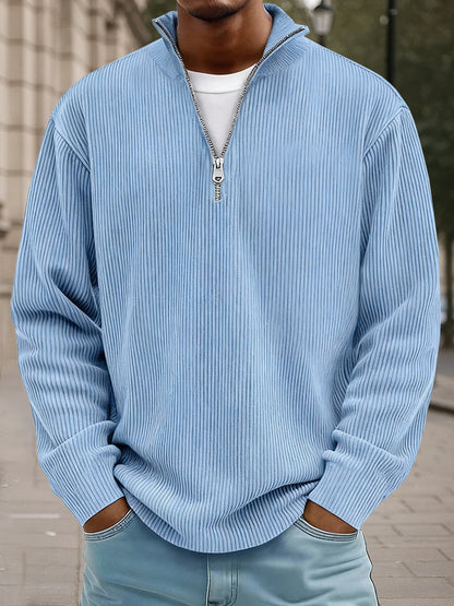 Ribbet sweater til mænd med halv lynlås, høj krave og løs pasform