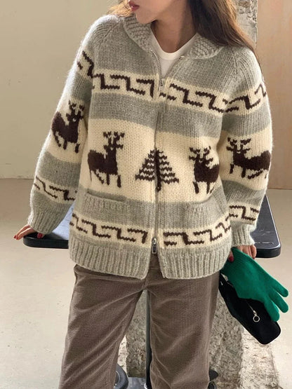 Julesweater dame med lynlås og rensdyrmønster i grov strik