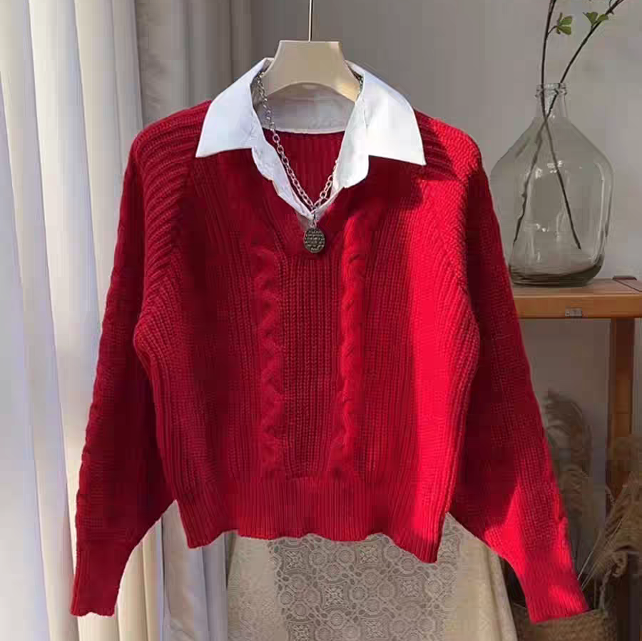 Sweater med skjortekrave og V-hals i kabelstrik til damer