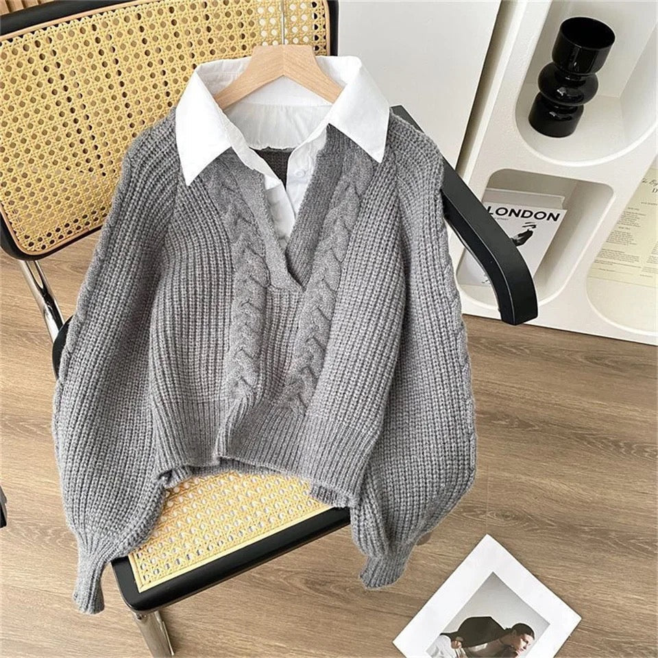 Sweater med skjortekrave og V-hals i kabelstrik til damer