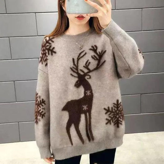 Julesweater dame med rensdyr og snefnug, rund hals og løs pasform