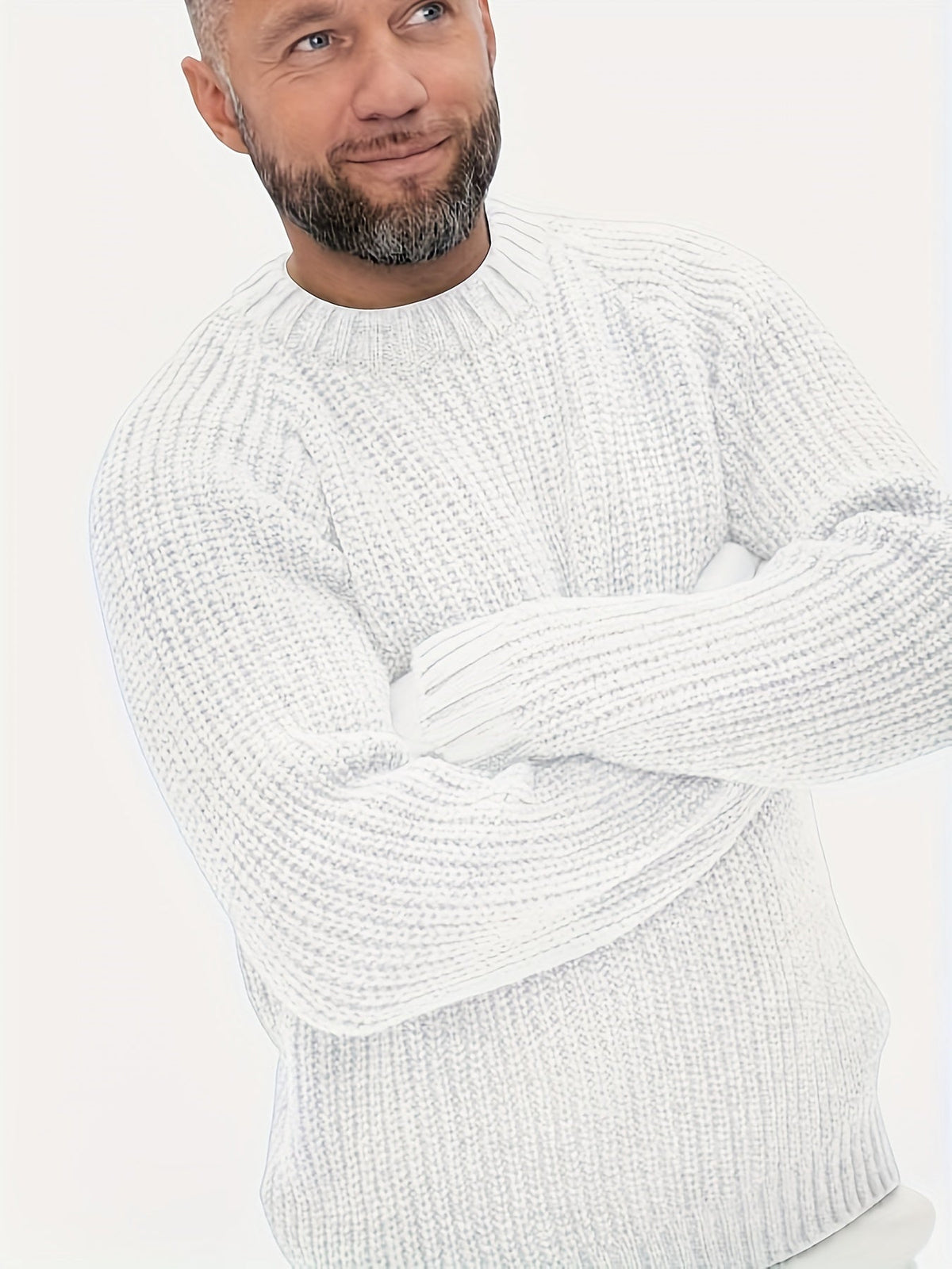 Sweater med rund hals, raglanærmer og ribstrik til mænd