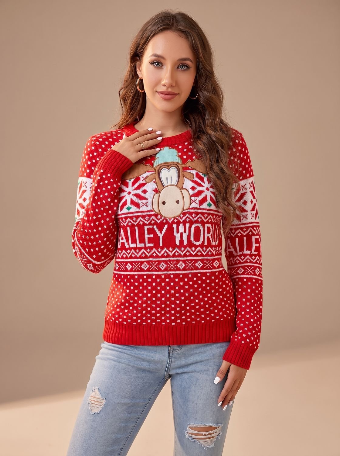 Julesweater dame med løs pasform, ribkanter og jacquardstrikket julemotiv