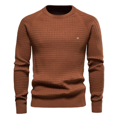 Sweater til mænd med rund hals, lange raglanærmer og ribkant ved hals og bundkant